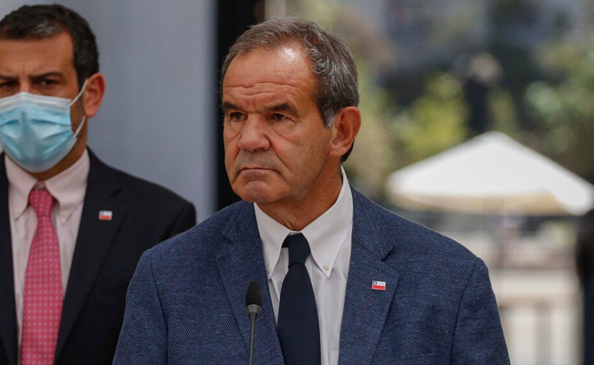 Renuncia Canciller de Chile tras críticas por su ausencia en el país durante crisis migratoria
