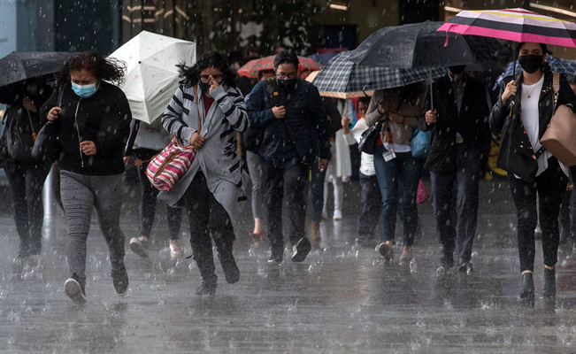 Se volverá a caer el cielo: granizo y torbellinos para todo México