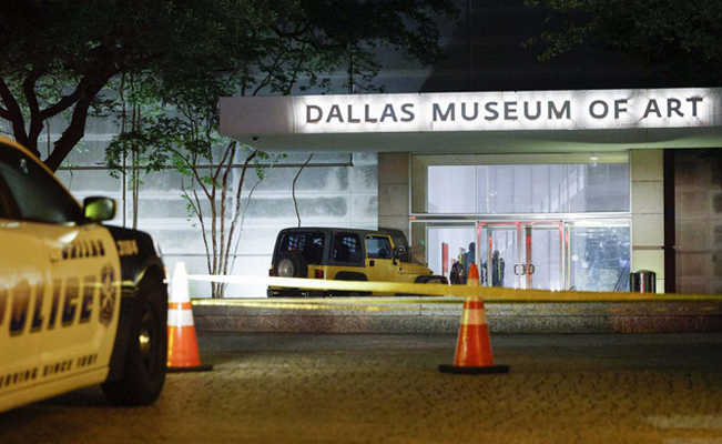 Discute con su novia y destruye piezas arqueológicas en museo de Dallas