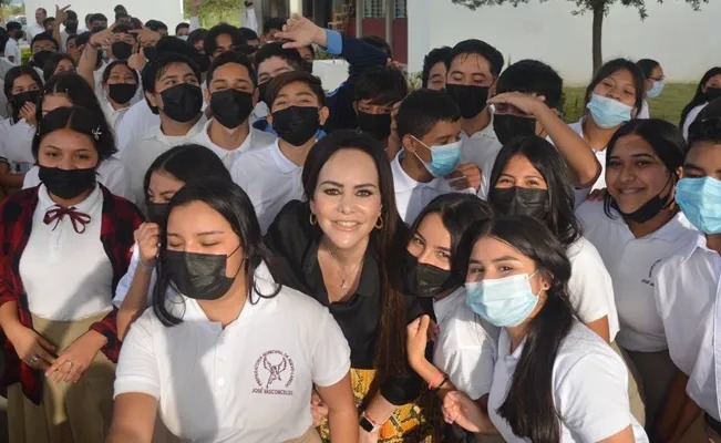 Gobierno de NLD reafirma compromiso con la educación