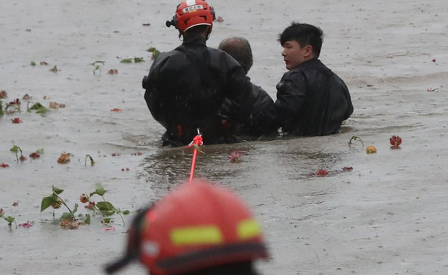 Paso de tifón Hinnamnor suma 10 muertos en Corea del Sur