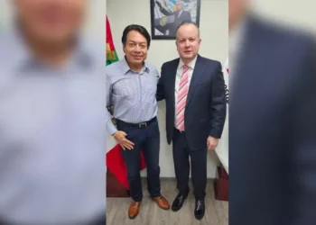 Sostiene Carlos Canturosas reunión con Presidente Nacional de MORENA