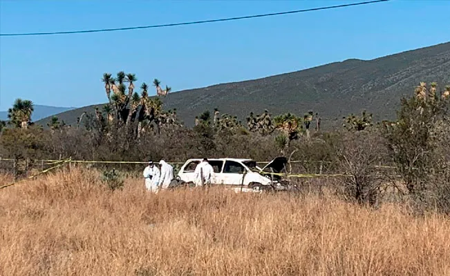 Sale disparada: niña muere cuando viajaba con su familia en una camioneta