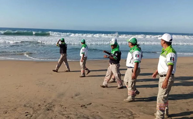 Autoridades buscan a joven australiano que desapareció en playa de Oaxaca