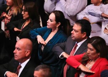 Atestigua Carmen Lilia Canturosas presentación del Plan Estatal de Desarrollo 2023-2028
